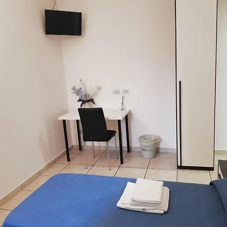 Hotel Daisy 2*