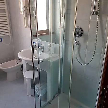 Daisy Hotel San Giovanni Lupatoto